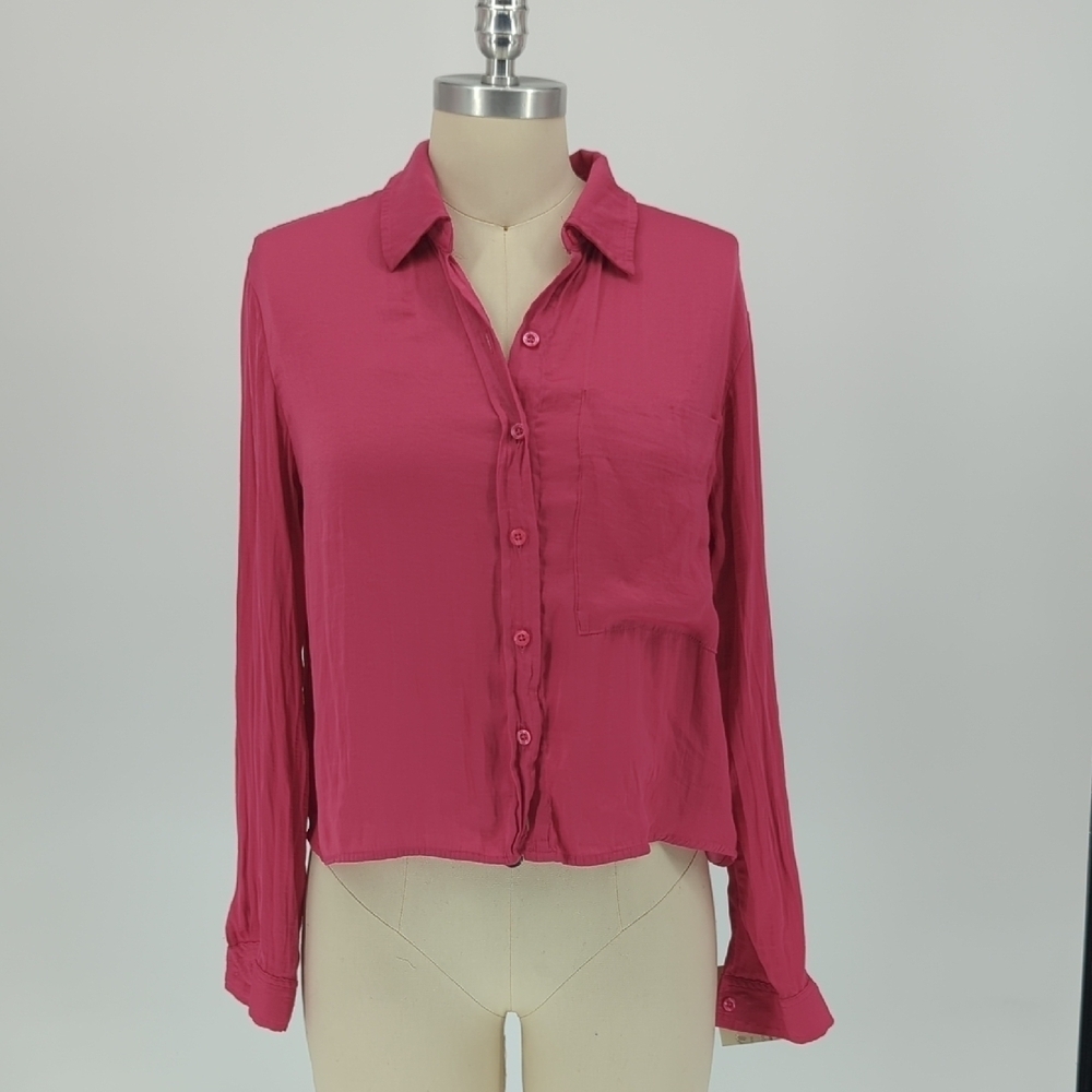 Marc NY Button Down Satin Top Pink M barbie preppy retro Business casual minimal